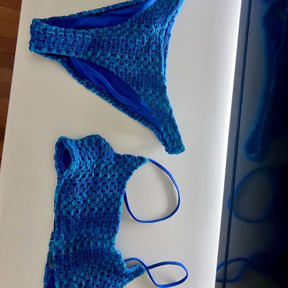 Triangl Bikini Set
